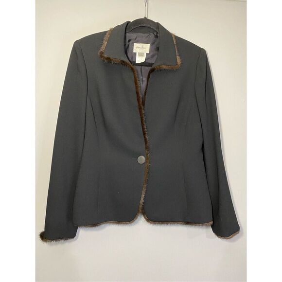 Size 10, Sunny Choi Canadian designer made in Canada wool & mink fur trim blazer - Picture 1 of 6